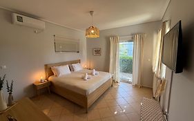 Anavyssos Garden House